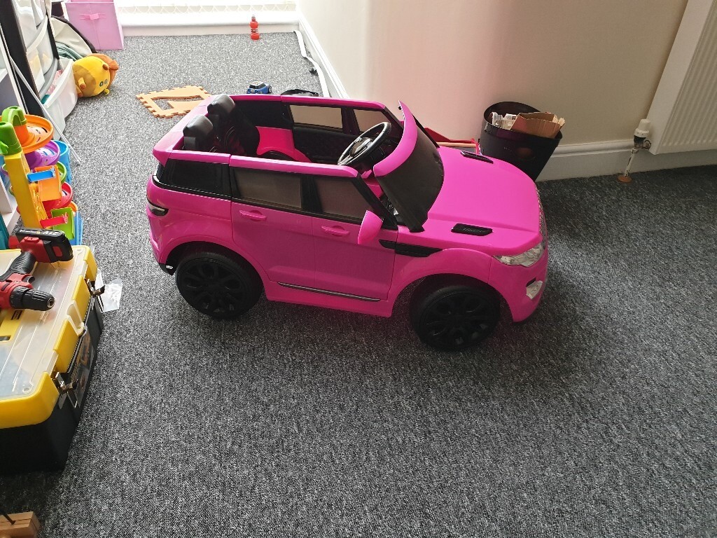 pink electric range rover